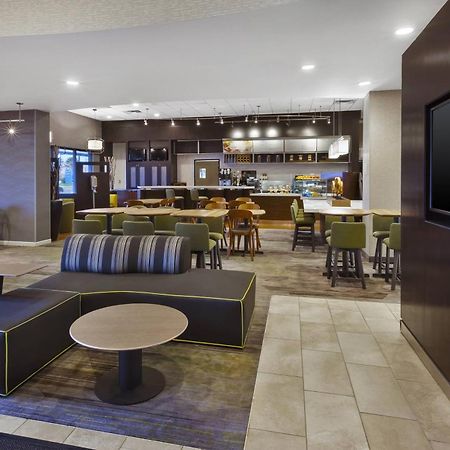 Готель Courtyard By Marriott Secaucus Meadowlands Екстер'єр фото