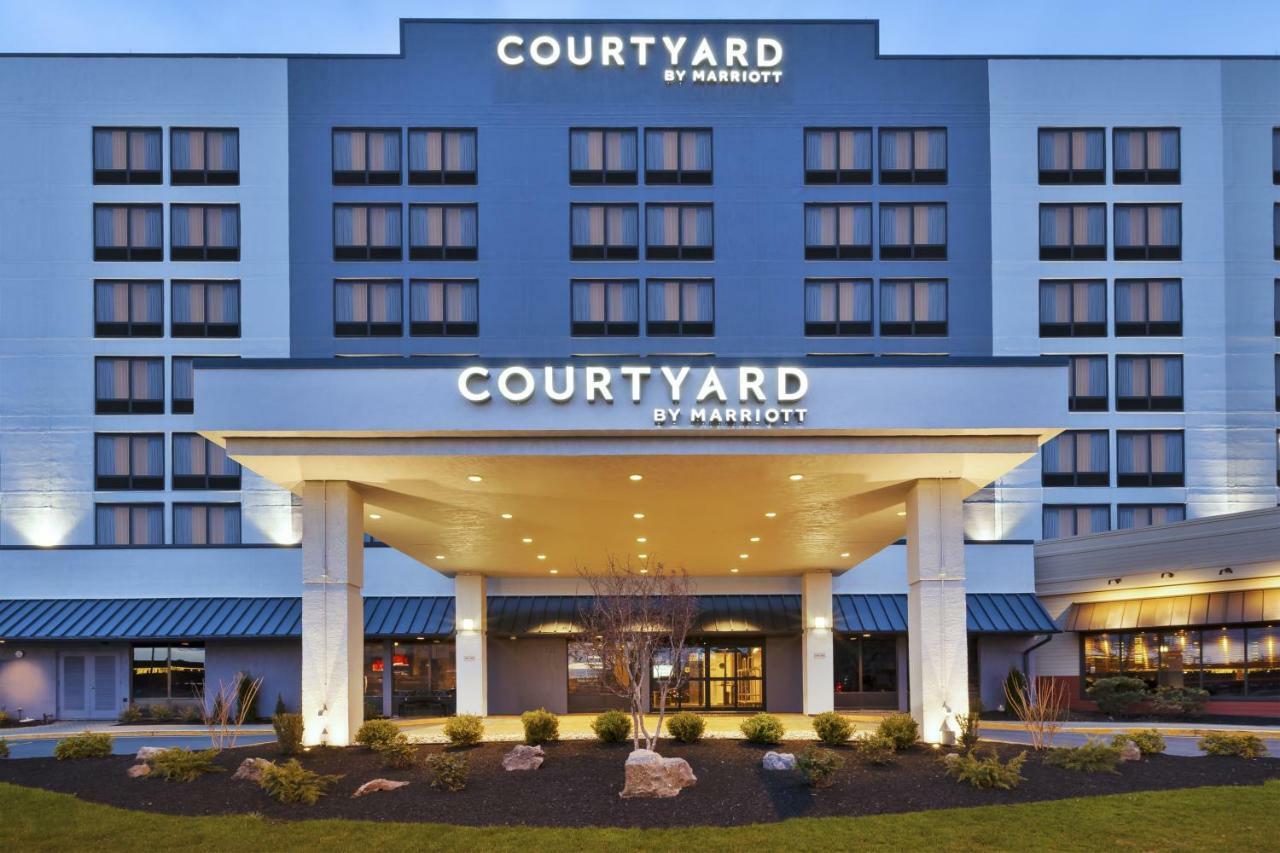 Готель Courtyard By Marriott Secaucus Meadowlands Екстер'єр фото